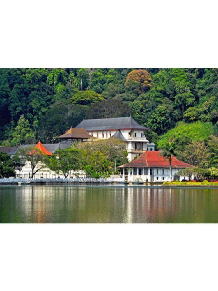 Vista Liyya Residence Kandy Kültér fotó